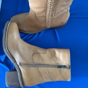 Lucky Brand boots with stitching